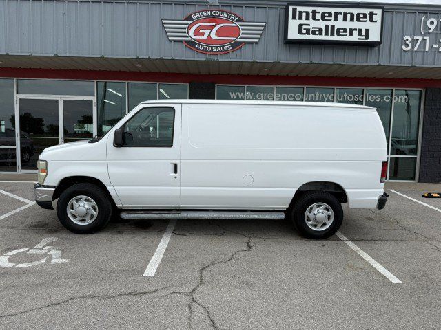 Used 2008 Ford E-250 and Econoline 250 RWD image 5