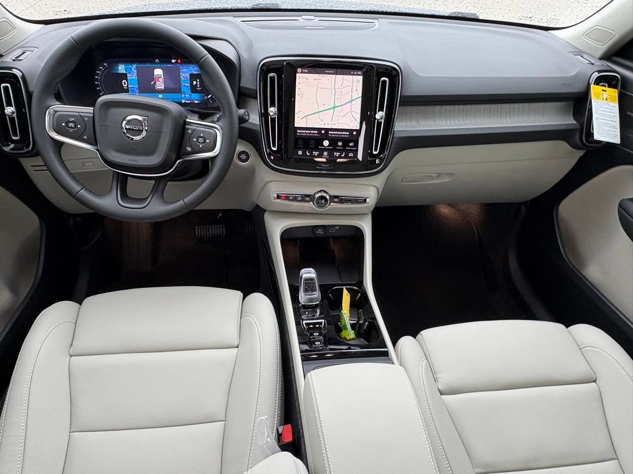 New 2026 Volvo XC40 B5 Ultra w/ Protection Package Premier AWD/4WD image 9