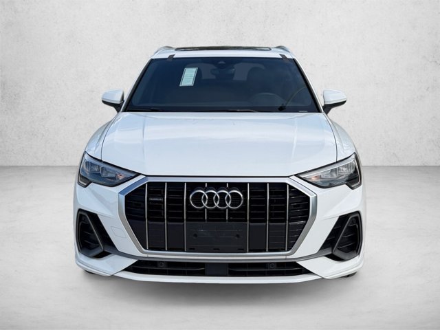 Used 2022 Audi Q3 2.0T Premium AWD/4WD image 2