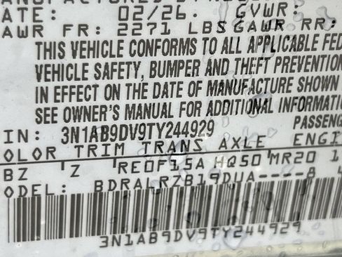 New 2026 Nissan Sentra SR w/ Floor Mat Package FWD image 15
