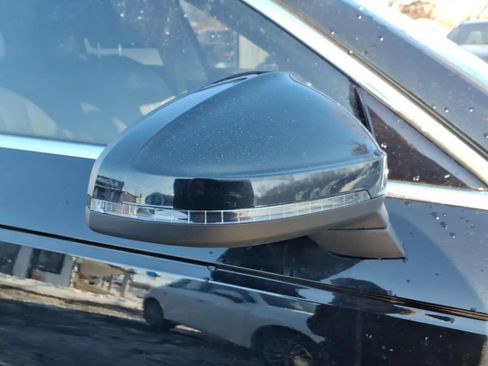 Used 2017 Audi A4 2.0T allroad Premium Plus w/ Technology Package image 10