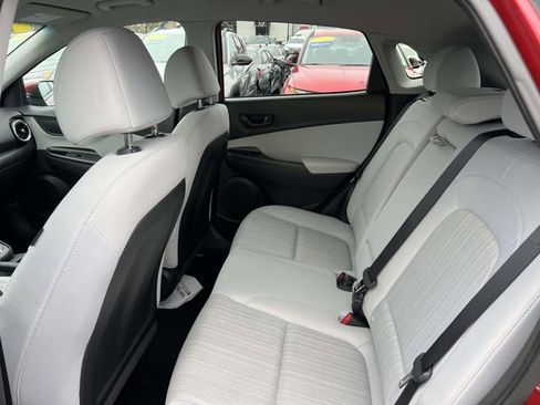 Certified 2023 Hyundai Kona SEL image 10