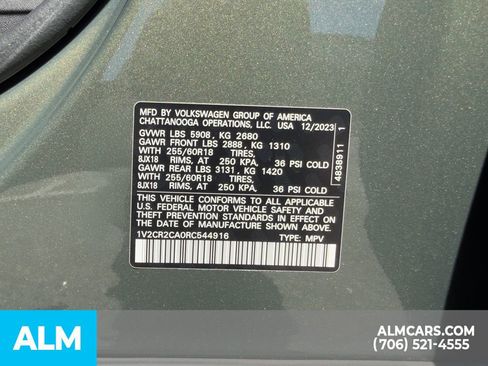 Used 2024 Volkswagen Atlas Peak Edition SE AWD/4WD image 42