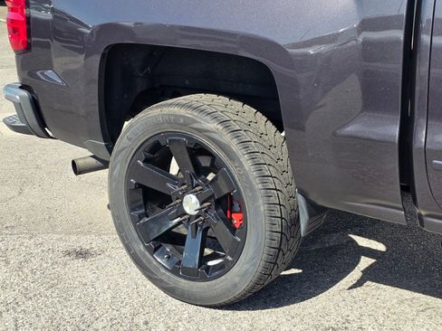 Used 2015 Chevrolet Silverado 1500 LT w/ LT Convenience Package RWD image 9