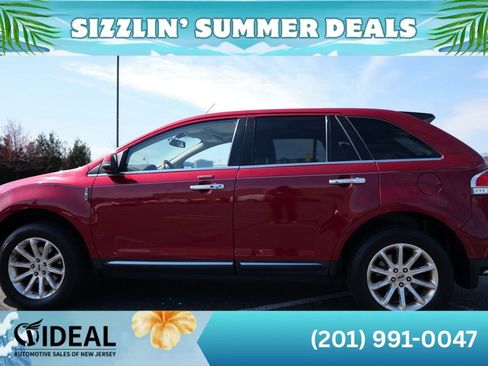 Used 2013 Lincoln MKX AWD image 5