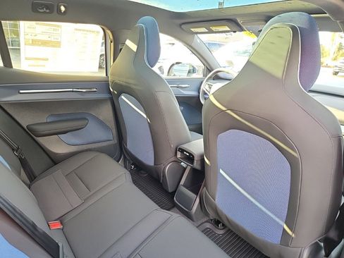 New 2026 Volvo EX30 Plus w/ Protection Package Premier image 8