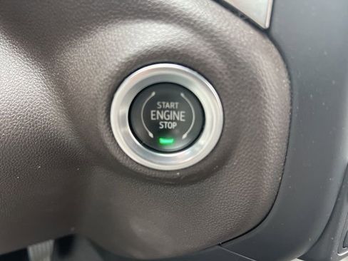 Certified 2021 Chevrolet Silverado 1500 RST w/ Z71 Off-Road Package image 40