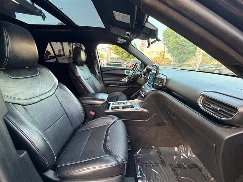 Used 2020 Ford Explorer ST w/ ST Street Pack AWD/4WD image 39