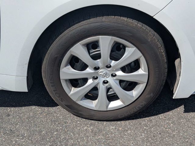 Used 2024 Toyota Corolla LE FWD image 11