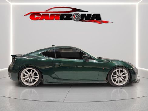 Used 2020 Toyota 86 image 16