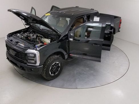 Certified 2026 Ford F350 Lariat w/ Tremor Off-Road Package AWD/4WD image 46
