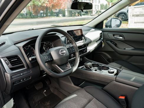 New 2026 Nissan Rogue SV w/ Cold Weather Package image 22