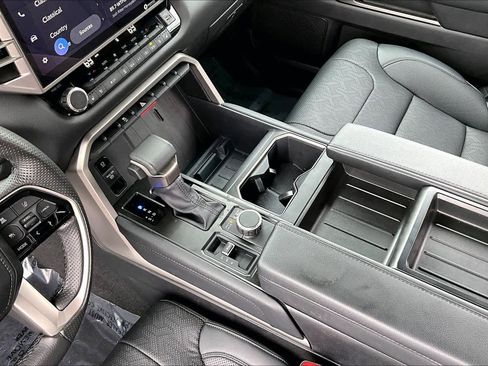 Used 2024 Toyota Tundra Limited image 16