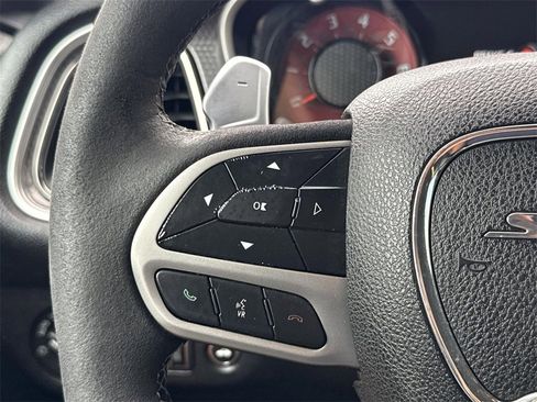 Used 2019 Dodge Challenger SRT Hellcat Redeye image 34