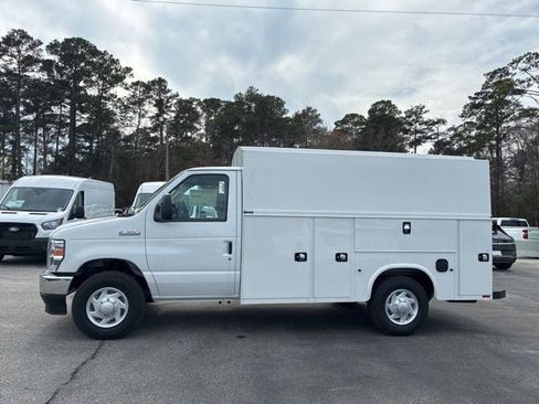 New 2026 Ford E-350 and Econoline 350 Super Duty w/ Power Equipment Group image 6