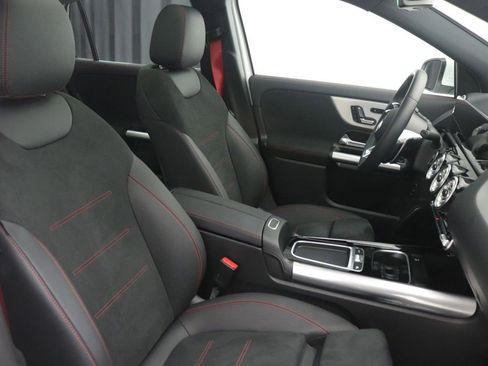 Certified 2025 Mercedes-Benz GLA 35 AMG 4MATIC image 31