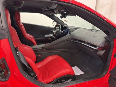 Used 2024 Chevrolet Corvette Stingray Coupe w/ 1LT RWD image 11
