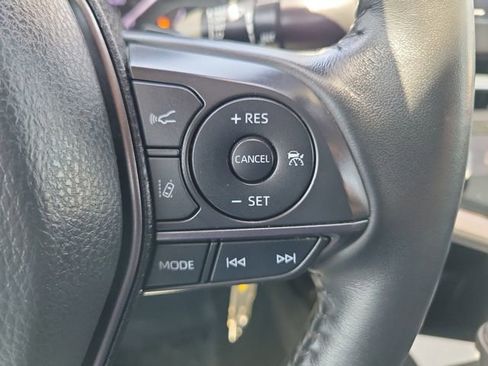 Used 2024 Toyota Camry SE FWD image 6