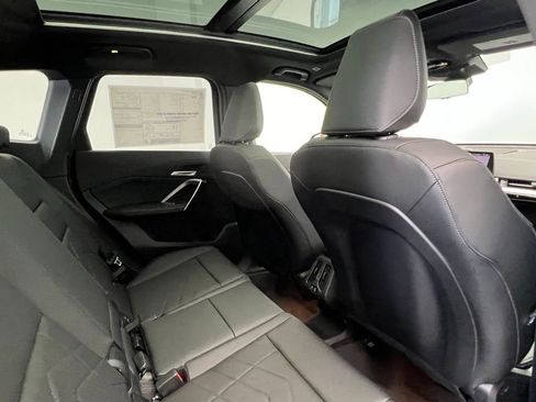 Used 2026 BMW X1 xDrive28i image 8