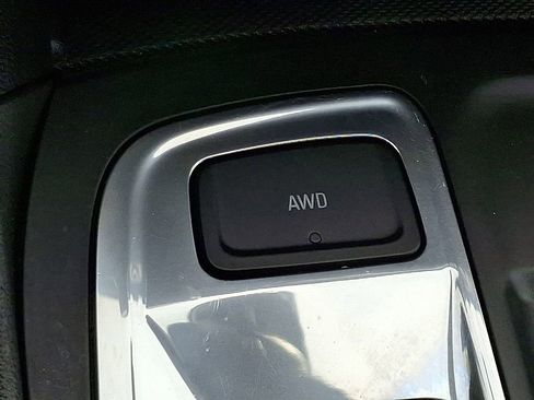 Certified 2023 Chevrolet Equinox LT AWD/4WD image 27