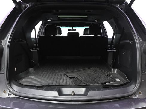Used 2016 Ford Explorer XLT w/ Equipment Group 202A AWD/4WD image 18