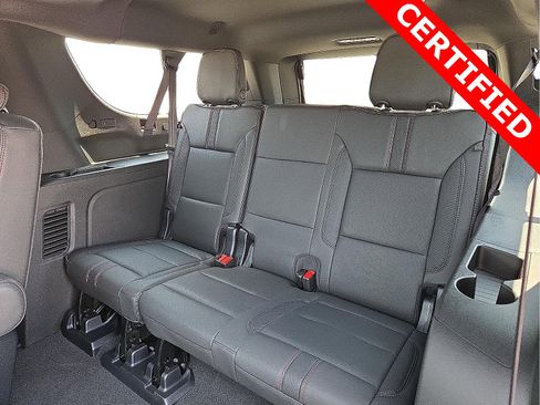 Used 2025 Chevrolet Suburban RST w/ RST Capability Package image 10