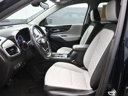 Used 2021 Chevrolet Equinox LT AWD/4WD image 11