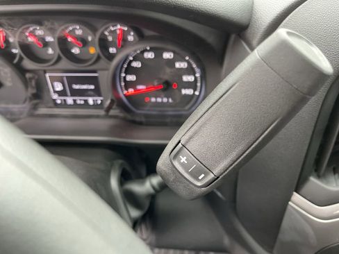 New 2026 Chevrolet Silverado 1500 W/T w/ WT Value Package AWD/4WD image 19