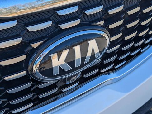 Used 2019 Kia Sorento SX w/ SX Touring Package FWD image 10