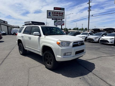 Used 2012 Toyota 4Runner SR5 w/ Convenience Pkg AWD/4WD image 4