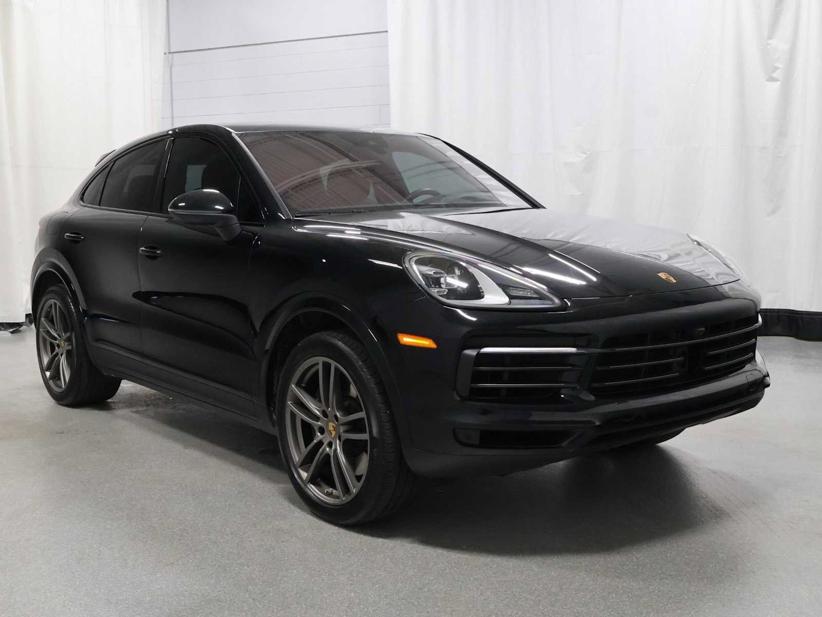 Certified 2023 Porsche Cayenne Platinum Edition AWD/4WD image 13