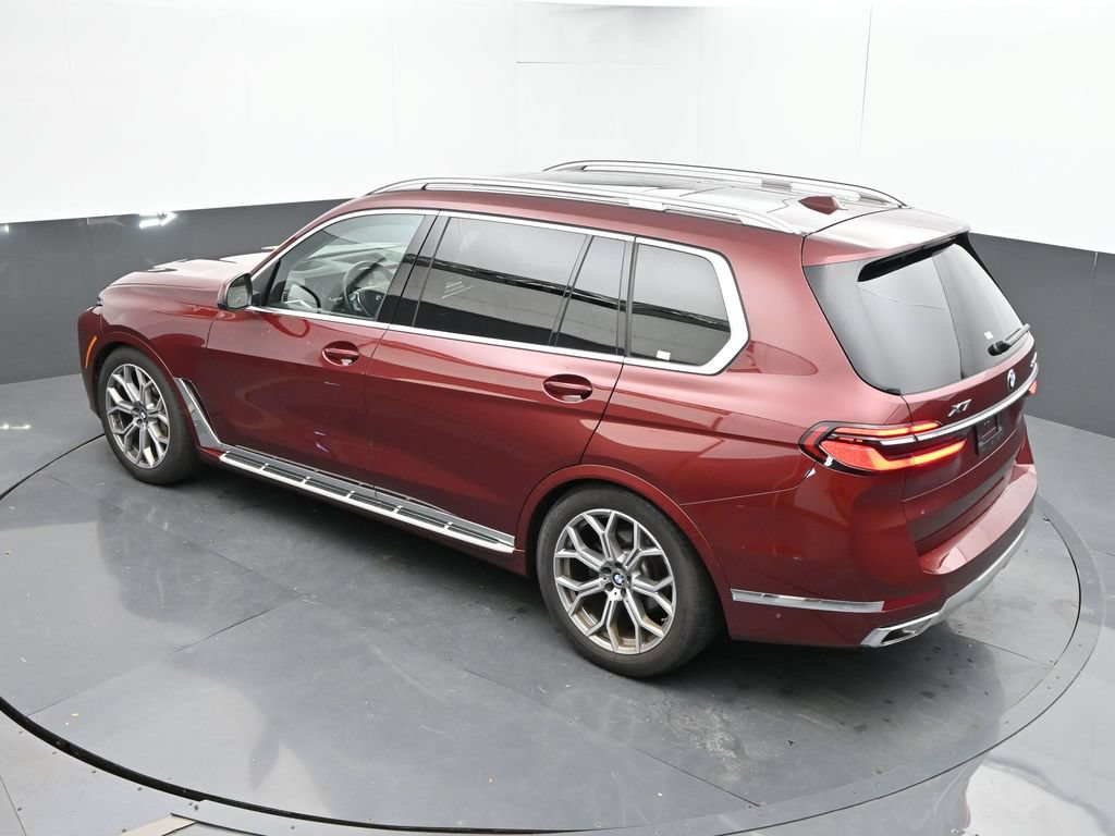 Used 2025 BMW X7 xDrive40i AWD/4WD image 27