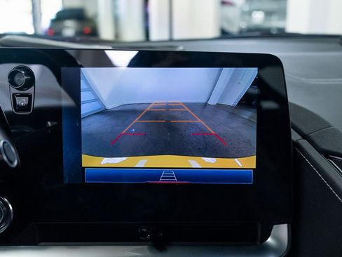 Used 2025 Chevrolet Corvette Z06 image 11