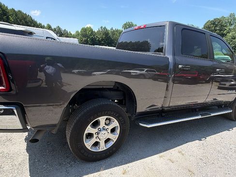 Used 2026 RAM 2500 Big Horn AWD/4WD image 8