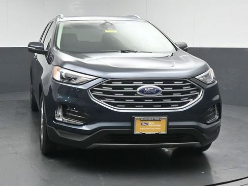 Certified 2024 Ford Edge Titanium image 2