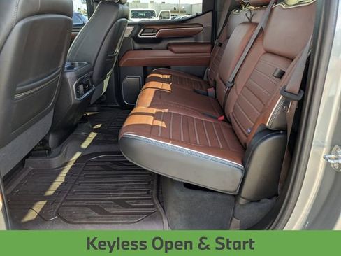 Used 2023 GMC Sierra 1500 Denali Ultimate AWD/4WD image 32