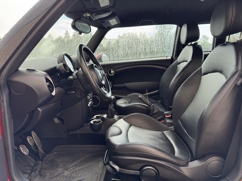 Used 2013 MINI Cooper Clubman S image 11