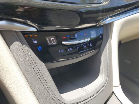 Certified 2023 Cadillac XT6 Premium Luxury image 29