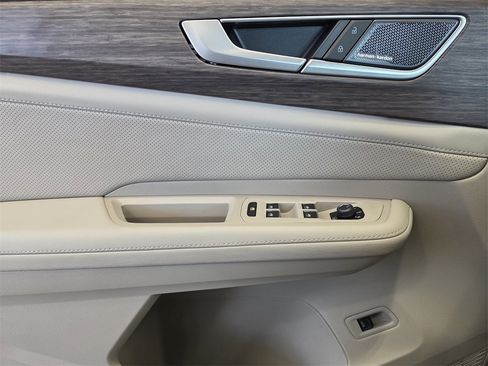 New 2026 Volkswagen Atlas SEL Premium R-Line image 16