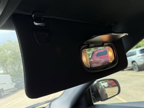 New 2025 Jeep Compass Latitude w/ Sun & Sound Group image 26