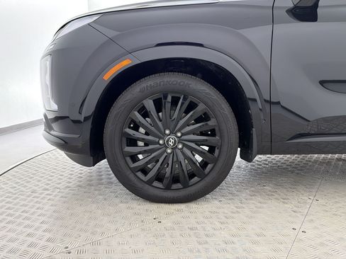 Used 2025 Hyundai Palisade Calligraphy AWD/4WD image 11