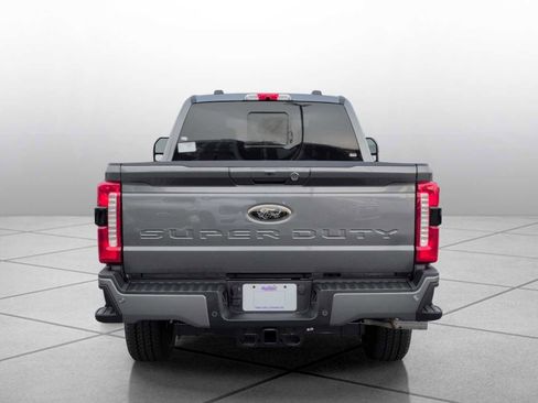 New 2026 Ford F250 Lariat w/ Black Appearance Package AWD/4WD image 4