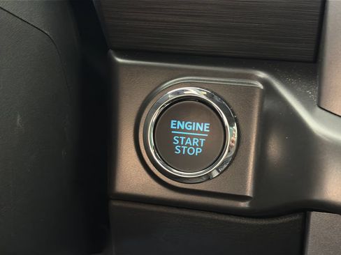 Certified 2025 Ford F150 Tremor AWD/4WD image 24