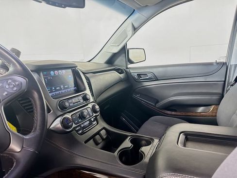 Used 2019 Chevrolet Tahoe LS AWD/4WD image 11
