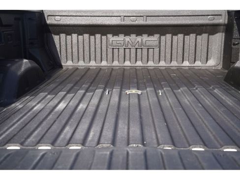 Used 2022 GMC Sierra 3500 SLT image 13