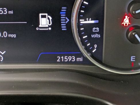 Used 2023 Buick Enclave Premium w/ Experience Buick Package image 15