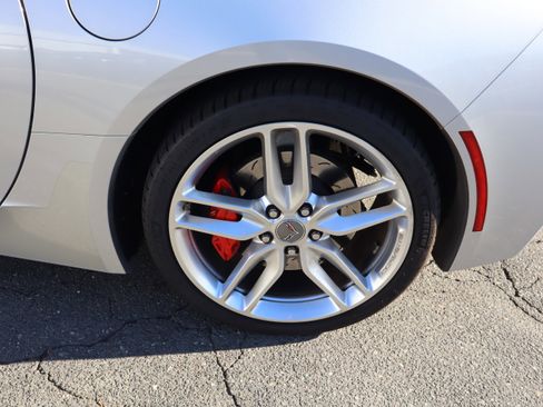 Used 2015 Chevrolet Corvette Stingray Coupe w/ 2LT Preferred Equipment Group image 34