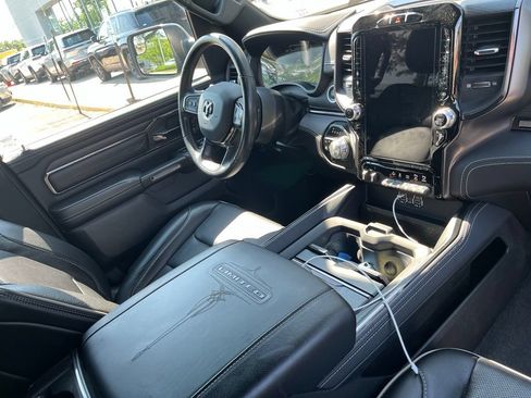 Used 2023 RAM 1500 Limited AWD/4WD image 5