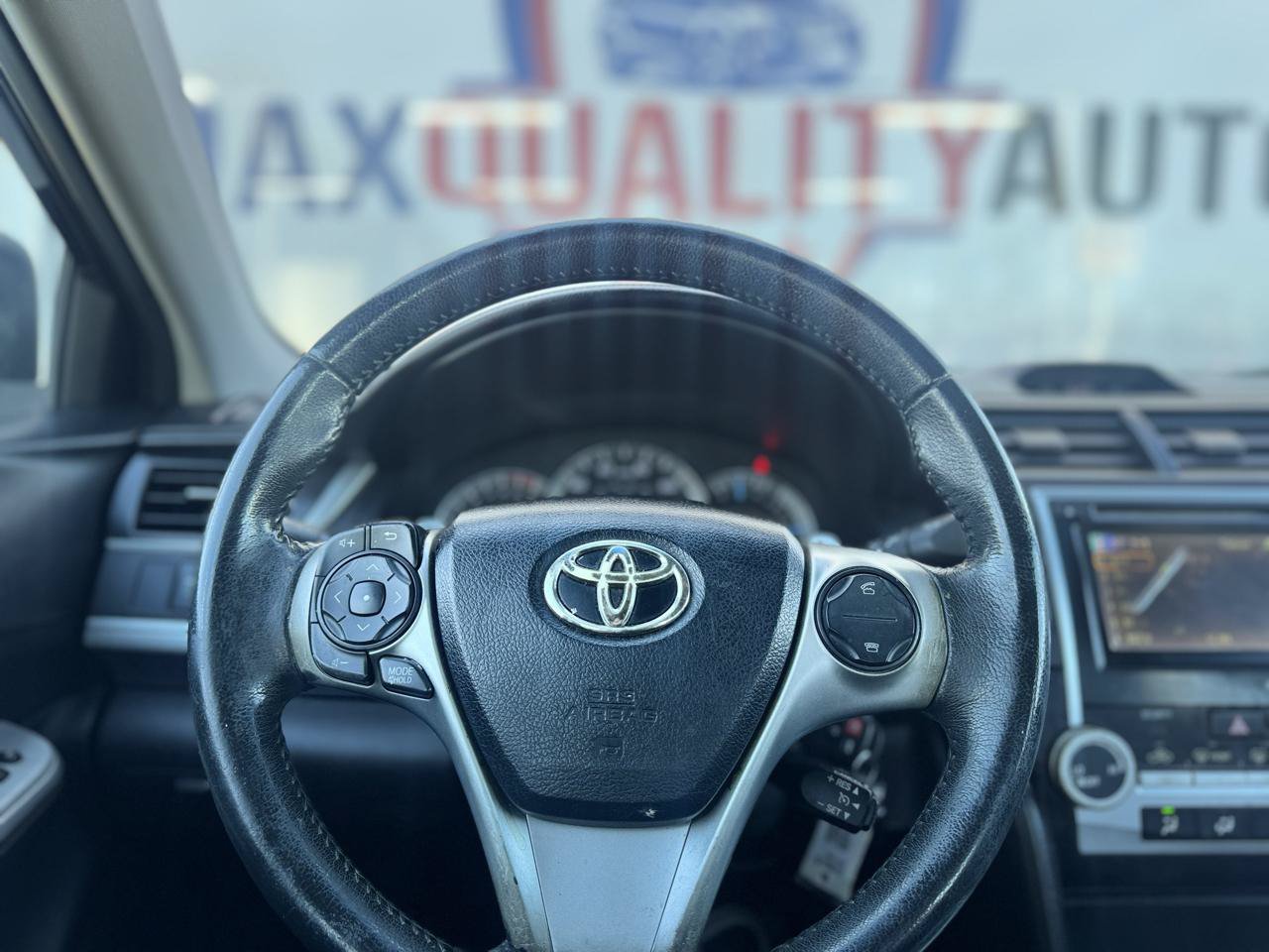 Used 2012 Toyota Camry SE FWD image 43