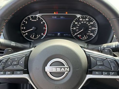 Certified 2024 Nissan Altima 2.5 SR AWD/4WD image 11